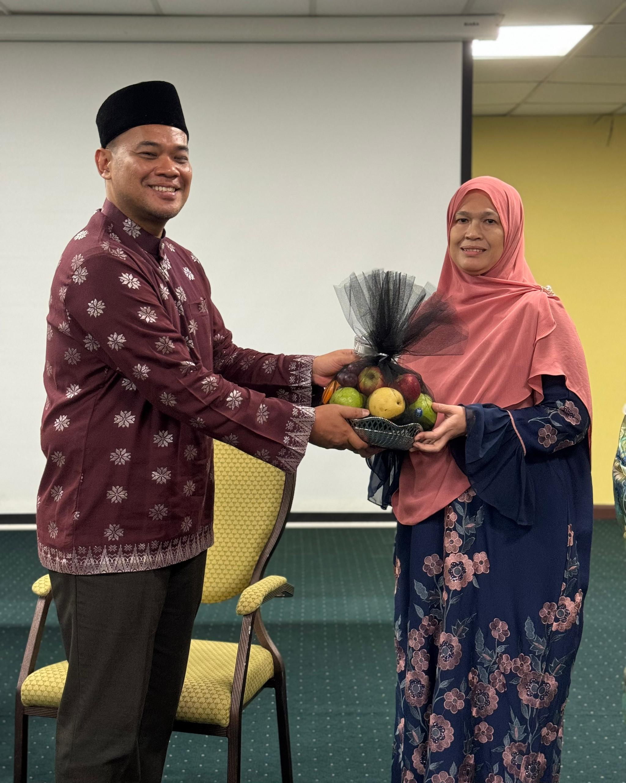 PENERIMA CENDERAHATI PENCERAMAH